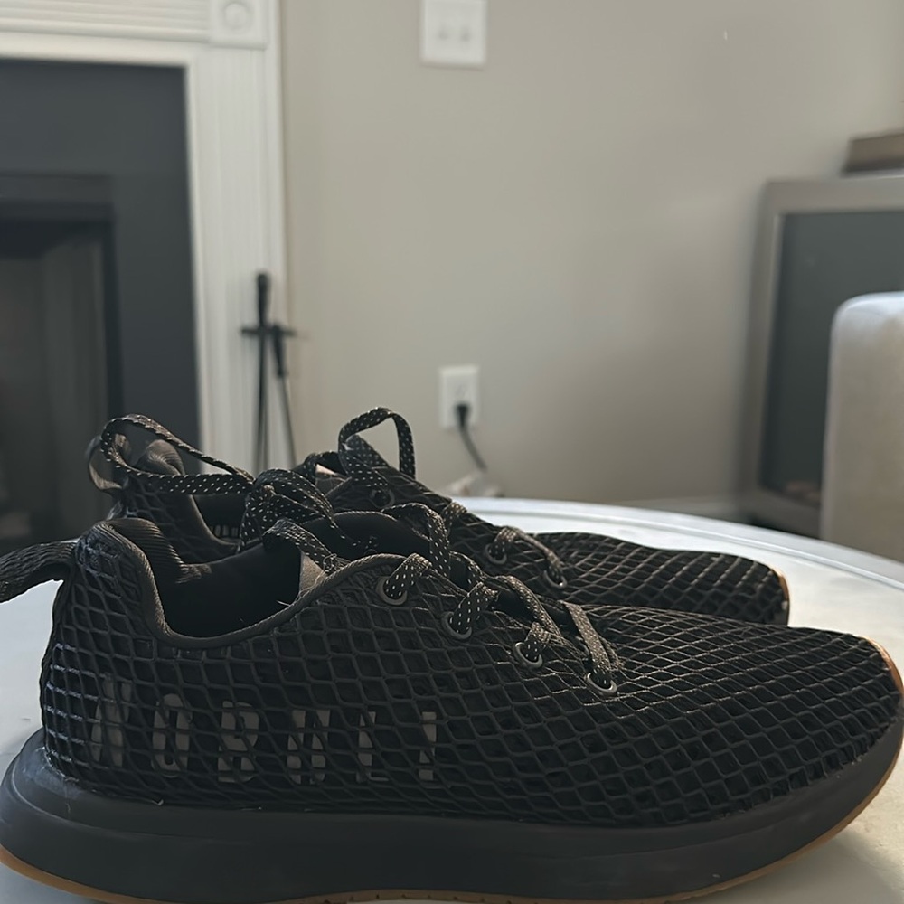 Men’s running shoes